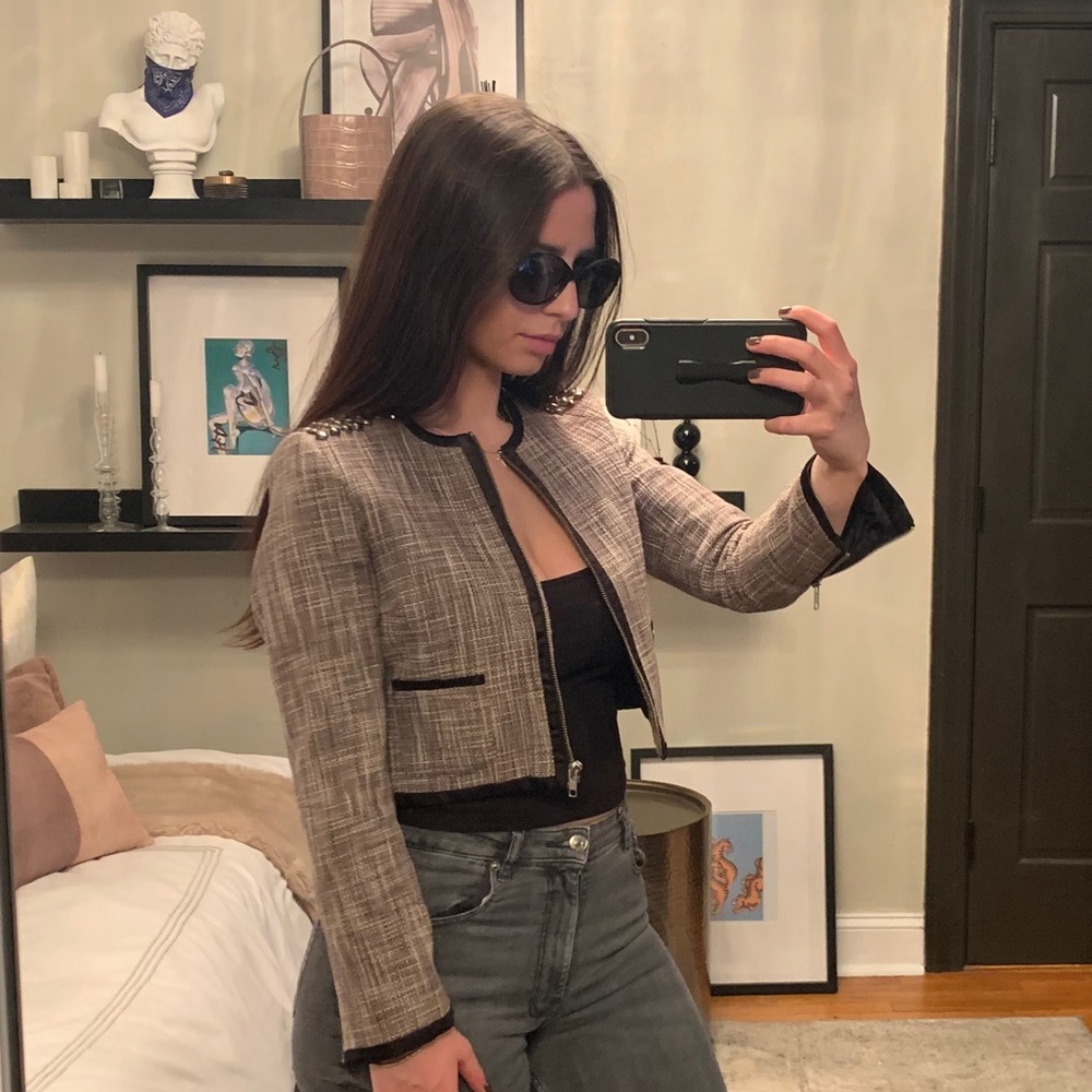Cropped Jacket — Gray